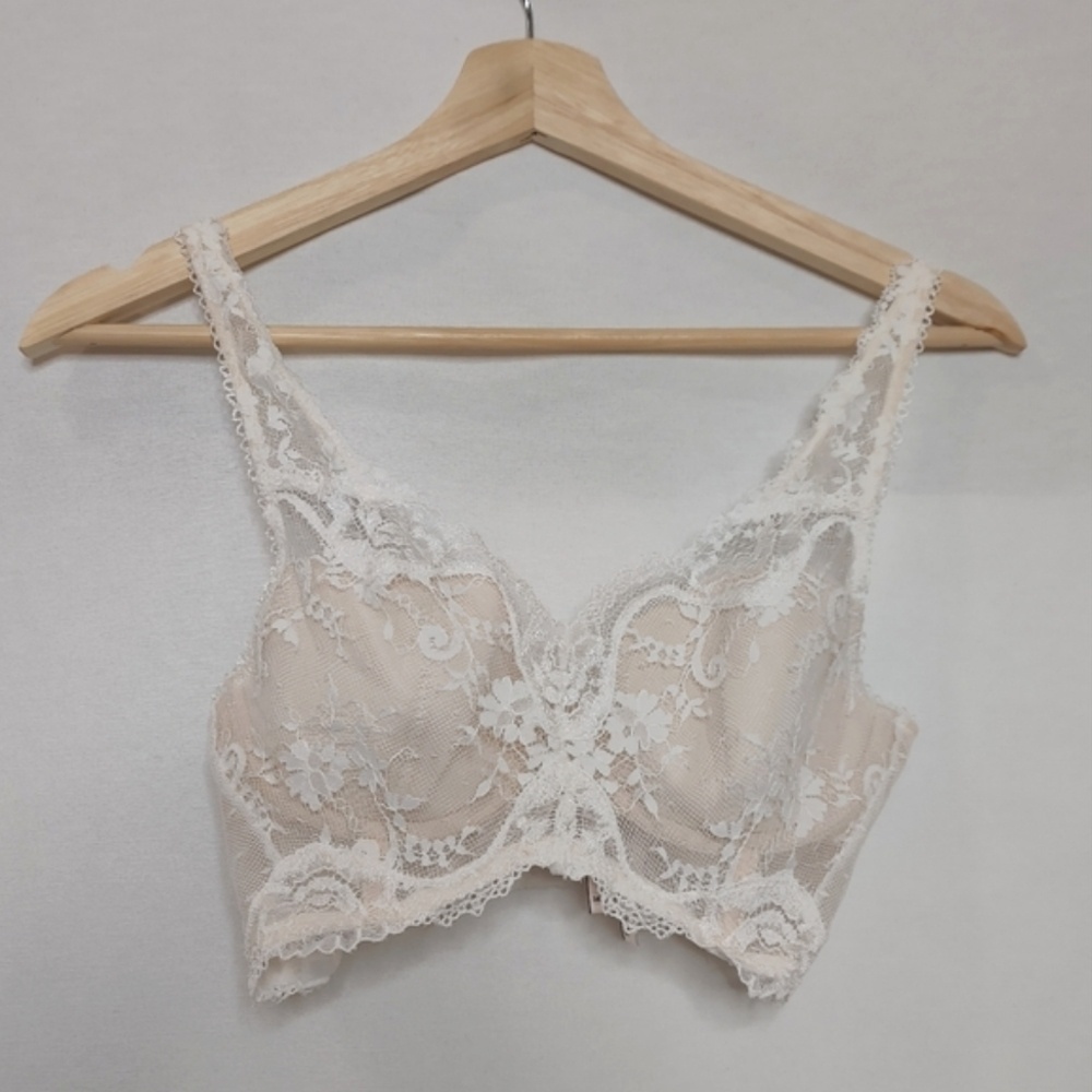 Victoria's Secret Dream Angels‎ Lined Demi Long Long Bra Cream White Lace 34B
